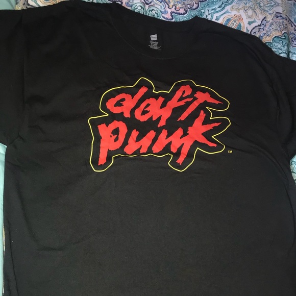 shirts daft punk logo tshirt poshmark daft punk logo t shirt